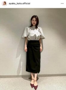 加藤綾子アナ40歳、白ワンピース姿で完璧な美しさ　レアなメガネ姿にキュン…「とってもかわいい！」(J-CASTニュース)